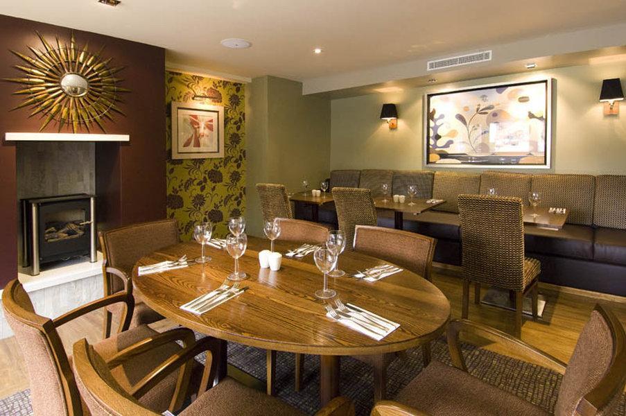 Premier Inn Brentwood Ngoại thất bức ảnh