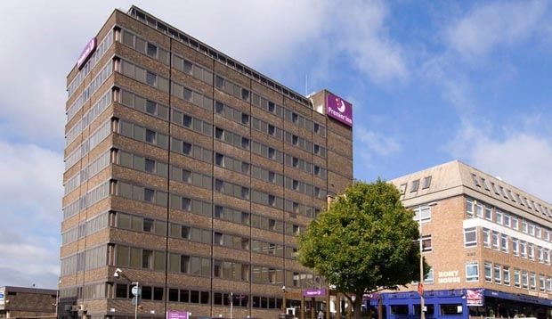 Premier Inn Brentwood Ngoại thất bức ảnh