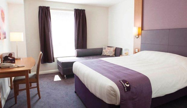 Premier Inn Brentwood Ngoại thất bức ảnh